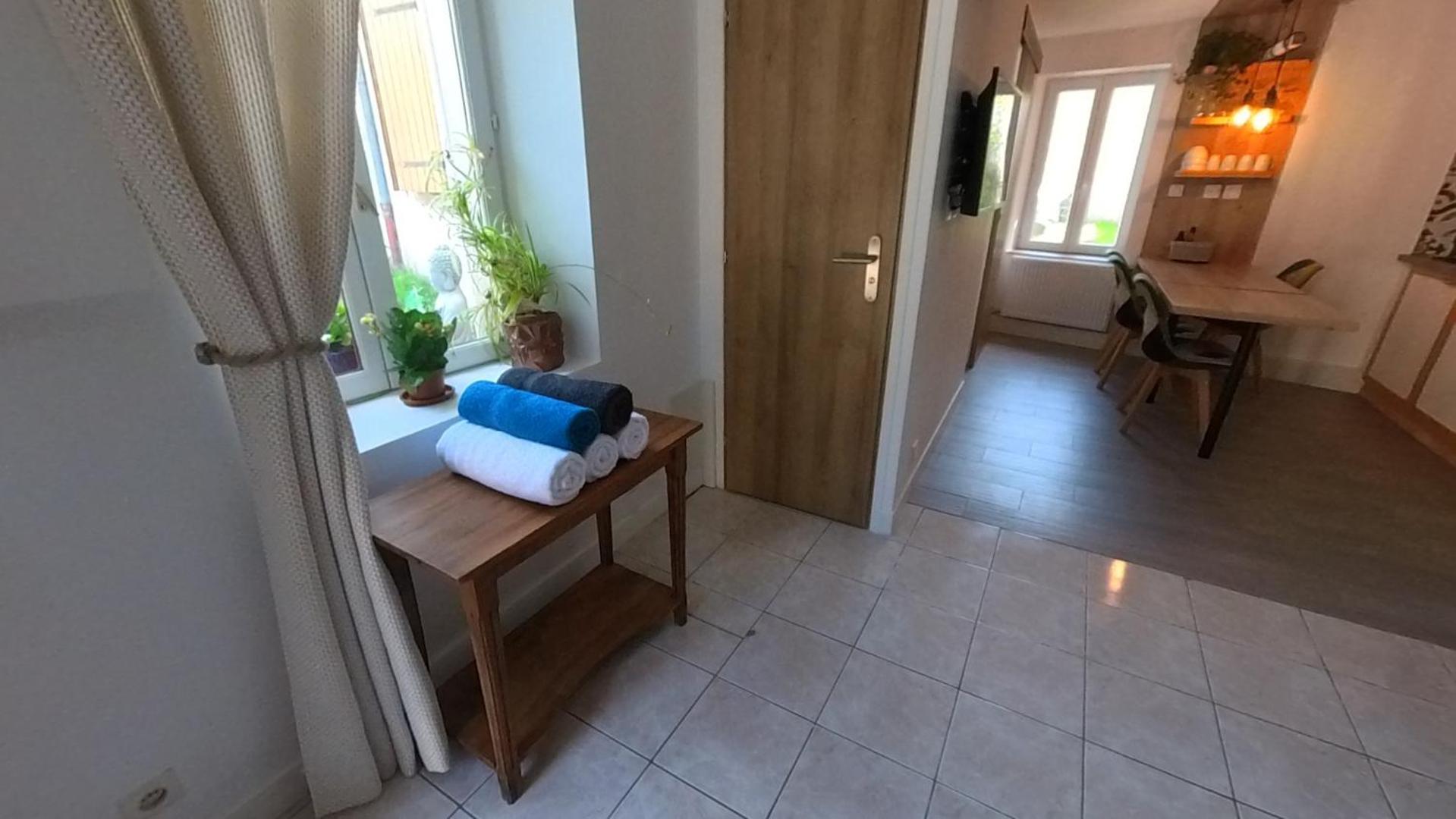 La Maison Des Pres Disney Paris Chambry Luaran gambar
